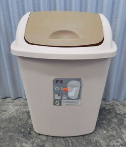 Yukino 25L Swing Top Trash Can