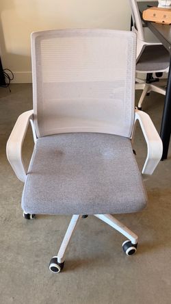 Swivel chair