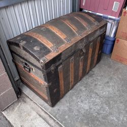 Antique Domed Steamer Chest Trunk 