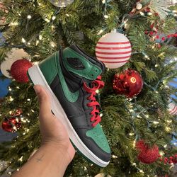 Jordan Pine Green 1s 