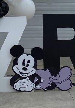 Mickey Cutouts Black And White 3ft