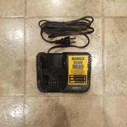 DEWALT DCB112 12v/20v MAX LITHIUM ION CHARGER