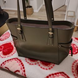 Michael Kors Hand Bag