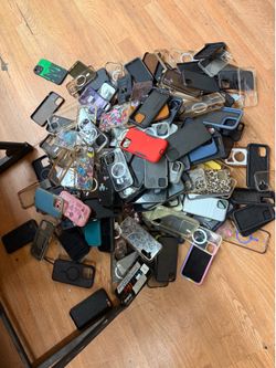 Variety of different cases for iPhones and Samsung’s