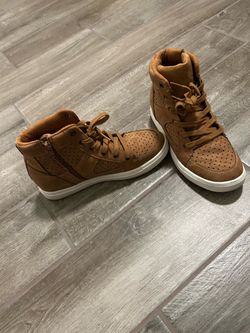 OBO! Size 8 Women Brown High-Top Sneakers with Side Zipper