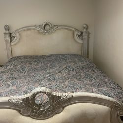 Bedroom For Sale 