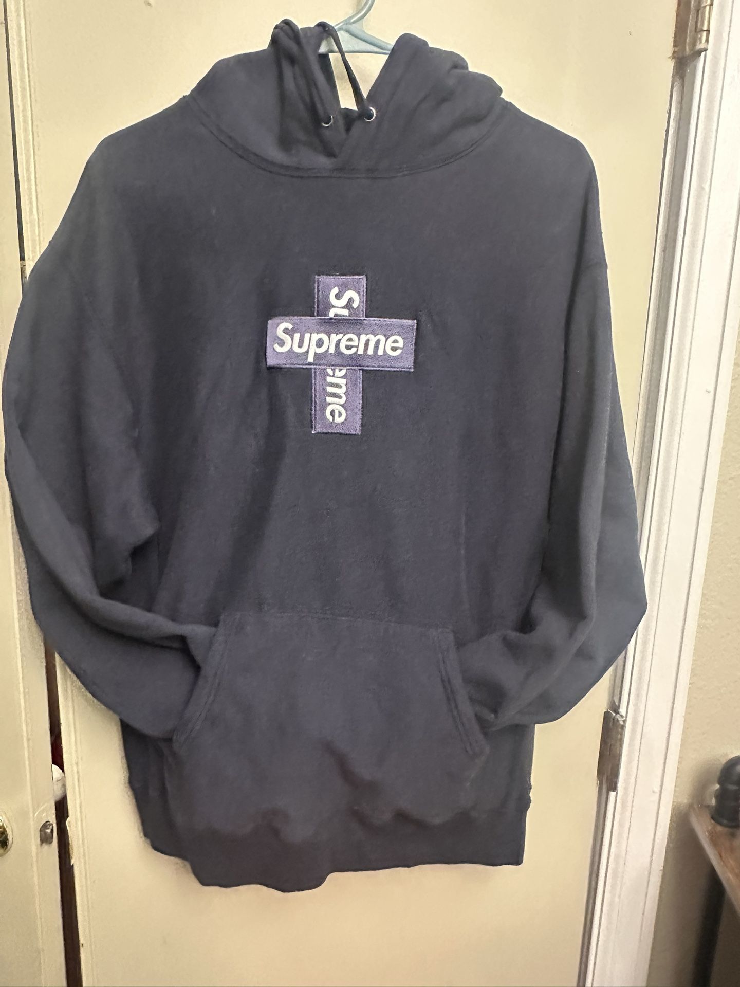 Supreme Cross Box Logo Hoodie Men’s Size M