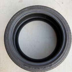 255 / 40ZR 18 Single Tire 