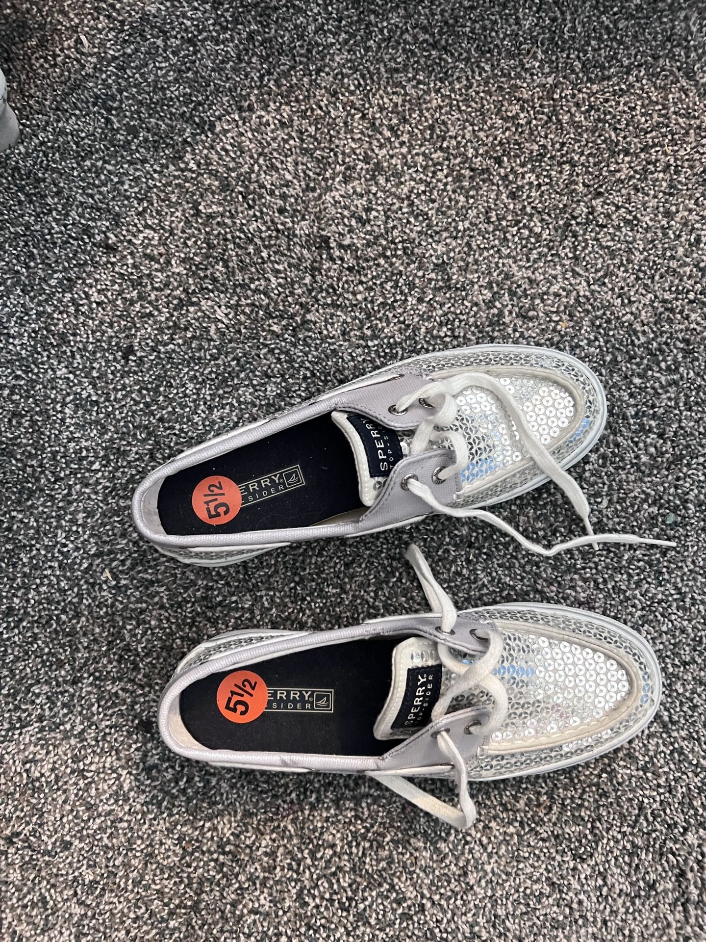 Girls Size 5 1/2 Sperry