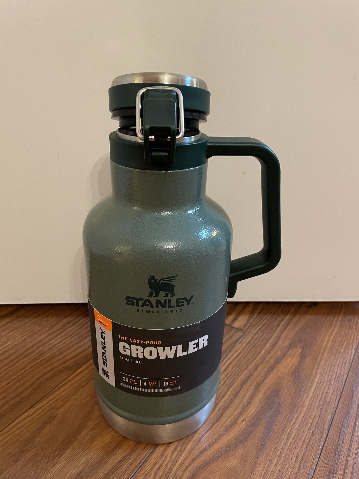 Classic Stanley Easy-pour Growler for Sale in Monrovia, CA - OfferUp