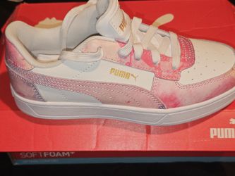 Puma Shoes NEW Size 3