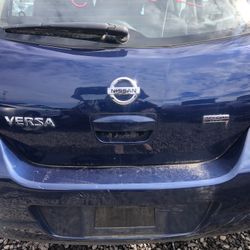 Automatic Transmission,Starter And Throttle Body 2012 Nissan Versa 