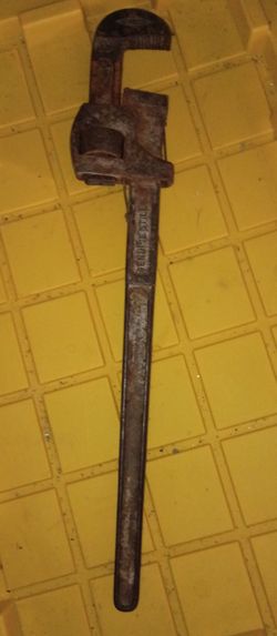 Vintage Walworth 24" Genuine Stillson Pipe Wrench - Fully Functional Made in USA