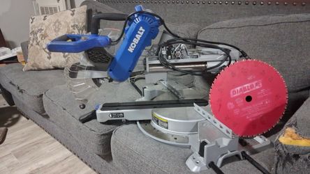 Kobalt 12” Compact Dual-Bevel Sliding Miter Saw (Model SM3018LW) + BONUS New Blade