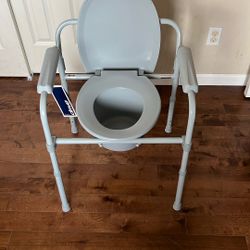 Drive Medical Folding Commode