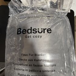 Bedsure Faux Fur Blanket (King)
