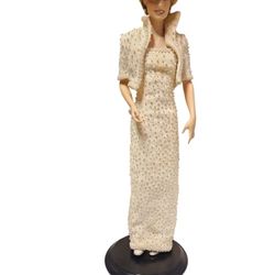 VINTAGE Diana Princess Of Wales Porcelain Doll Franklin Mint Collector 