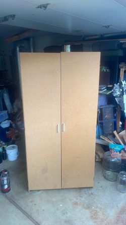 Free cabinet for pickup