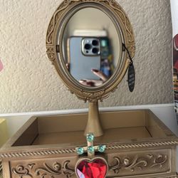 Villains/bath And Body Works Evil Queen 