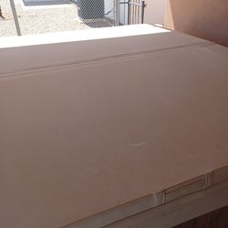 Hot tub cover 7x7  also steps