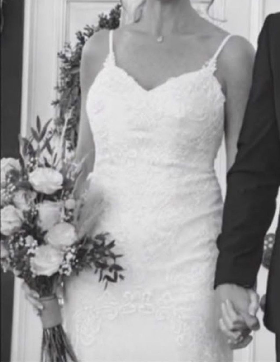 Elegant Lace Wedding Dress