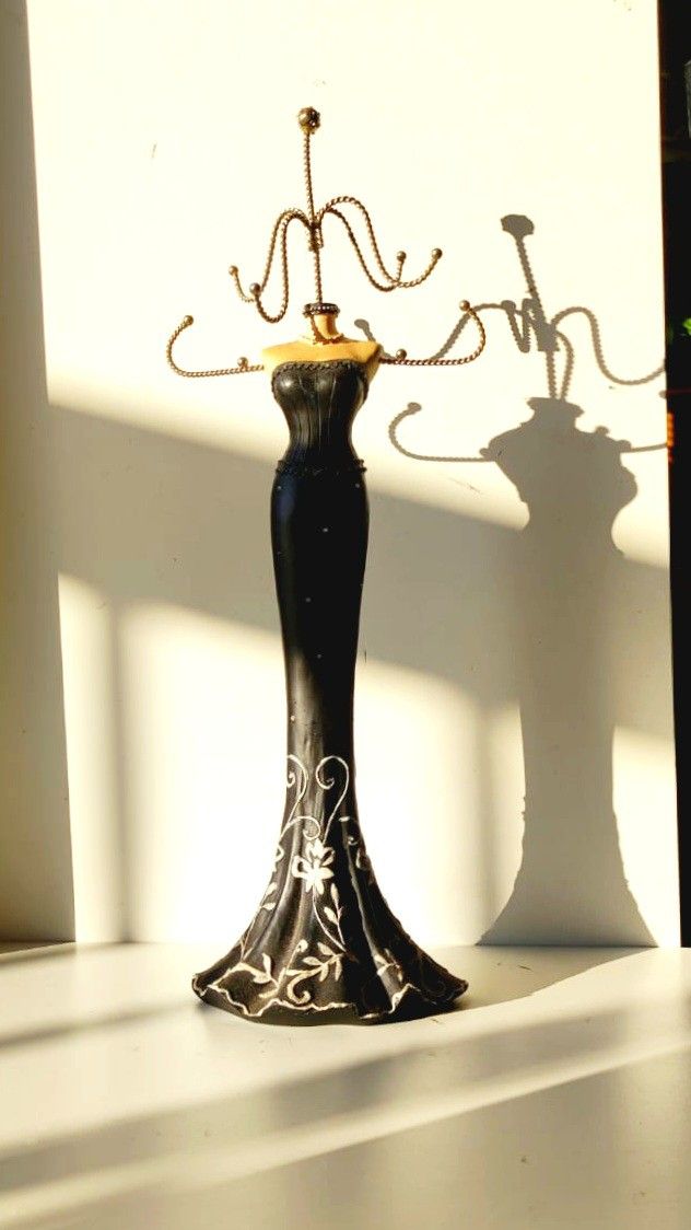 Vintage dress-shaped jewelry stand/mannequin jewelry display/  jewelry holder.