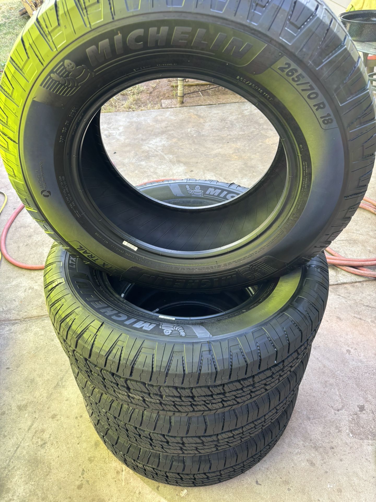 New MICHELIN LTX TRAIL 265 /70 R18