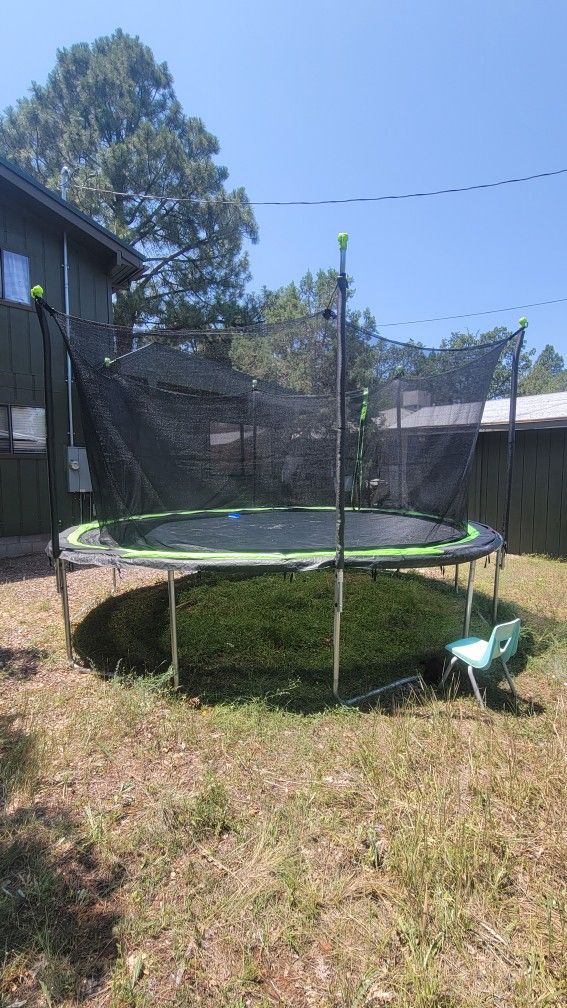Trampoline