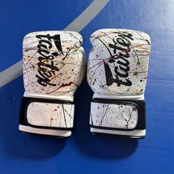 Fairtex Muay Thai Gloves 