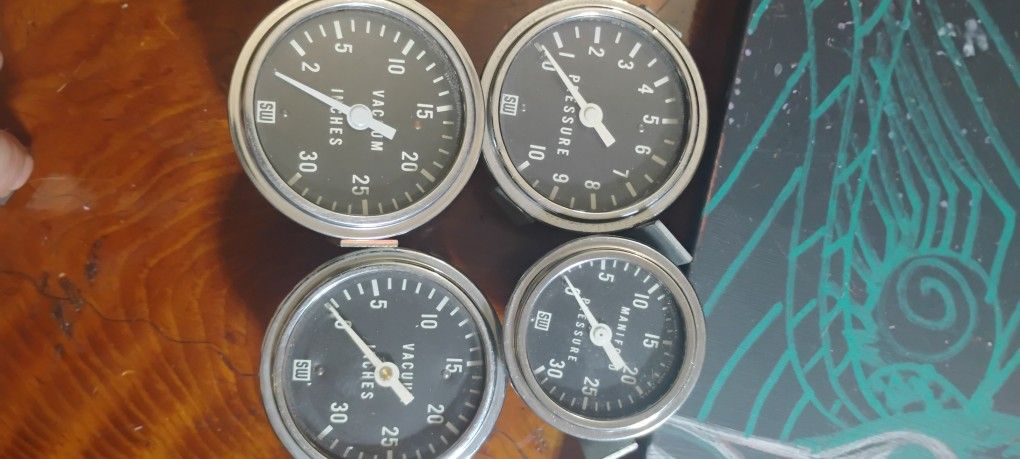 Vintage 1970s? Stewart Warner Gauges