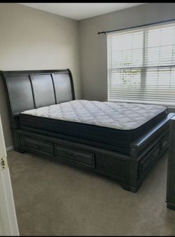 Mill Valley II Queen Sleigh Storage Bed with Matching Dresser – Gray