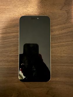 iPhone 15 Pro Max 512GB – For Repair / Parts