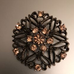 Vintage  Brooch  Champagne  Rhinestones 