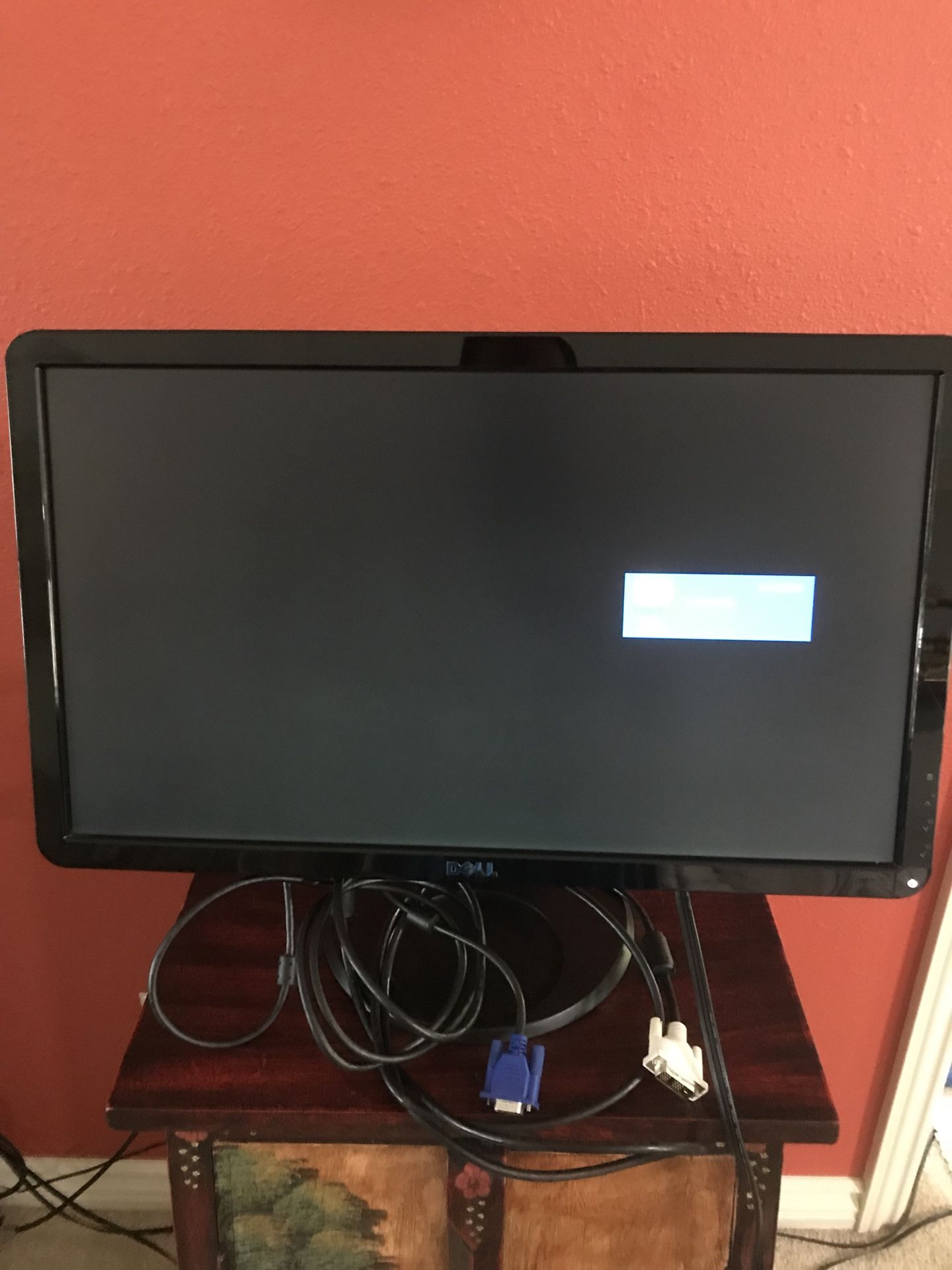 Dell S2309W Wide screen flat panel monitor