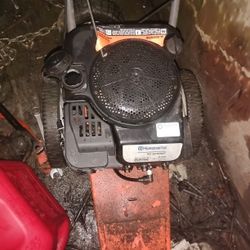 2 Dr Style Mowers Husqvarna And Diamond Briggs And Stratton 