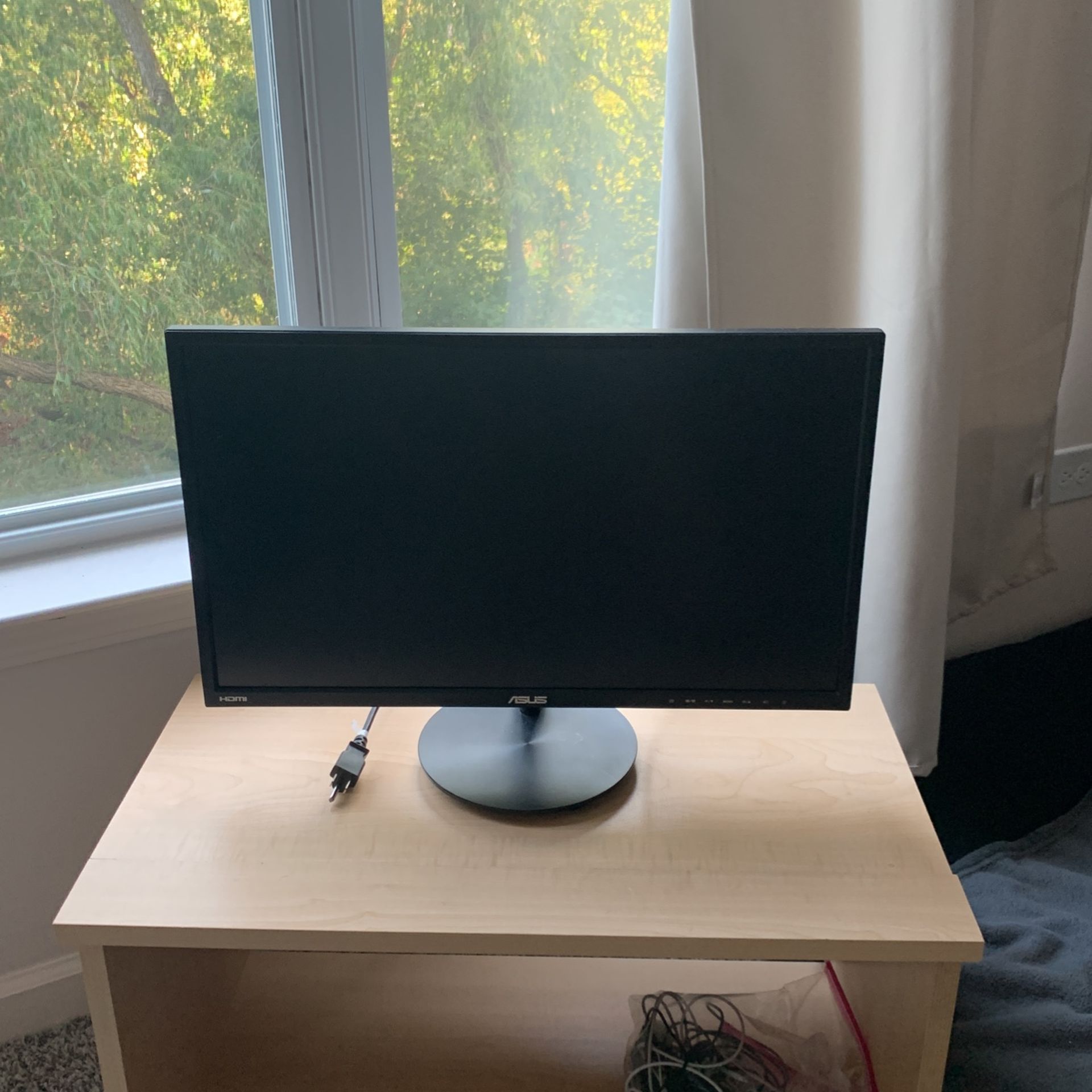 Asus (VN248) 24-Inch Full-HD LED Monitor