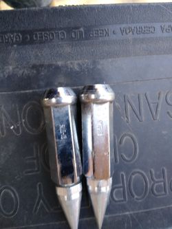Lug nuts