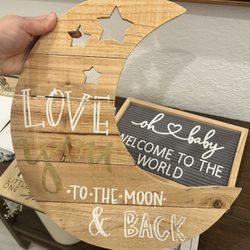 New Baby Swiveling Recliner And Accessories 