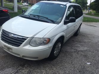 Town and country lx 07