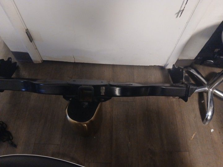 Nissan Pathfinder Tow Hitch