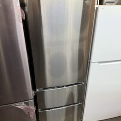 🚨 New 23 1/2” GE - 11.9 Cu. Ft. Bottom-Freezer Refrigerator - Stainless Steel GLE12HSPSS