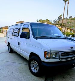 2002 Ford Econoline 150