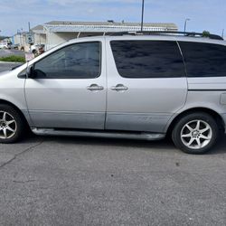 2002 Toyota Sienna
