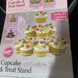 Cupcake Holder