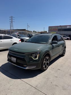 2023 KIA Niro