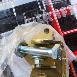 NEW: Jeep JK Metalcloak Steering Stablizer Relocation Bracket