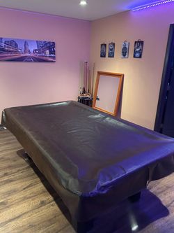 Pool table