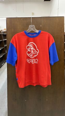 Mario shirt item no.194 (Shopgoodwill)