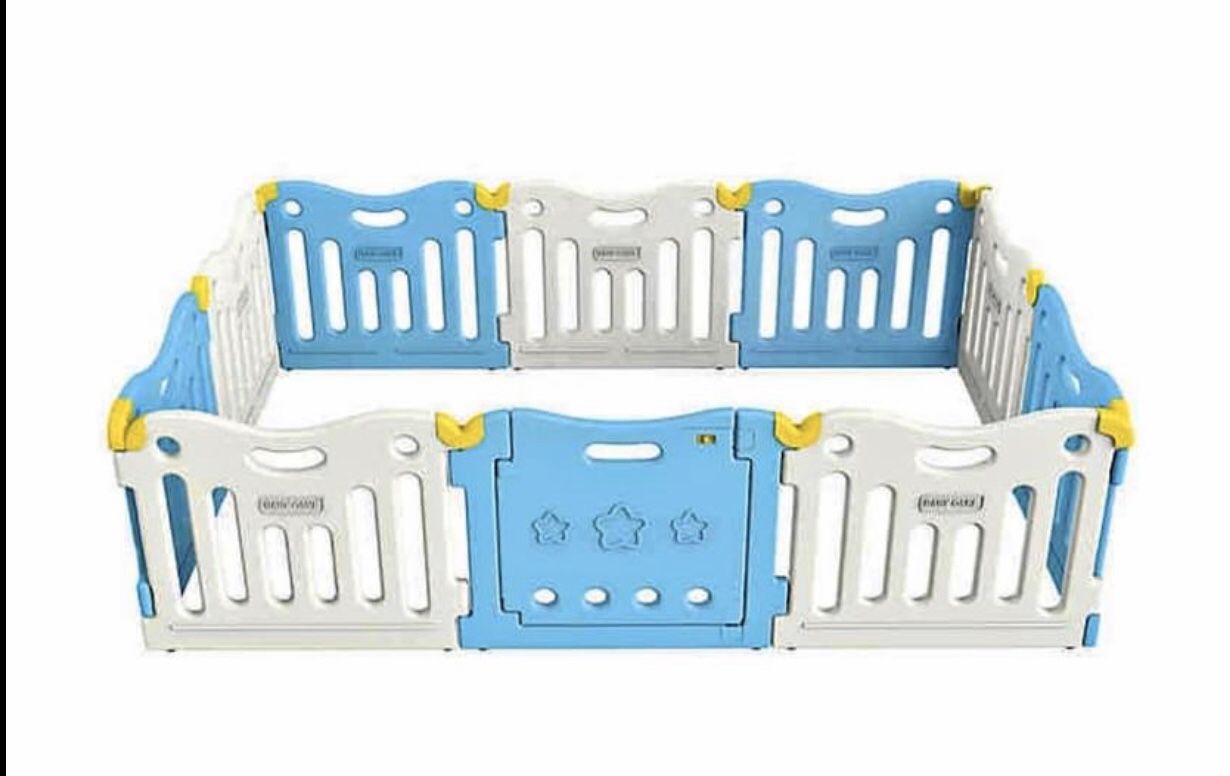 Baby Care Playpen Safety Gate 10 Panels Like New