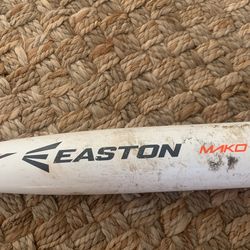 Easton Mako 15MK108